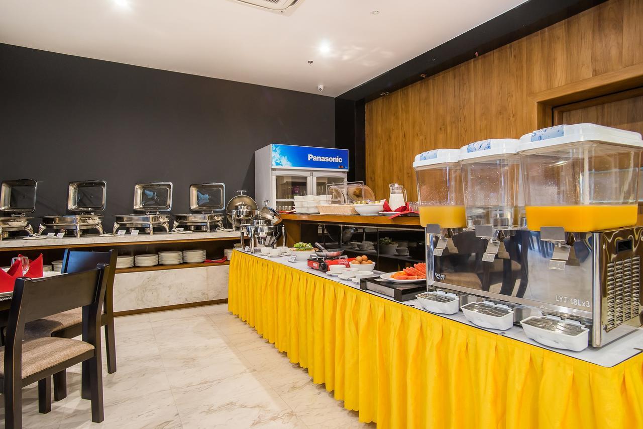 Tryp By Wyndham Yangon Hotel Exterior photo